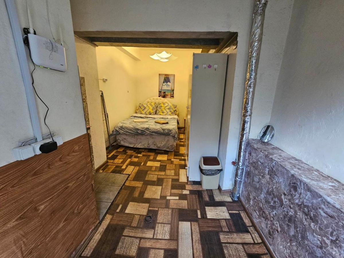 Cozy Studio In Yerevan'S Center Екстер'єр фото