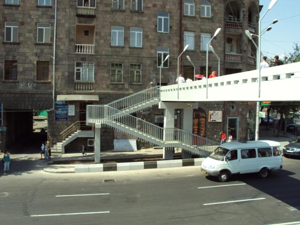 Cozy Studio In Yerevan'S Center Екстер'єр фото